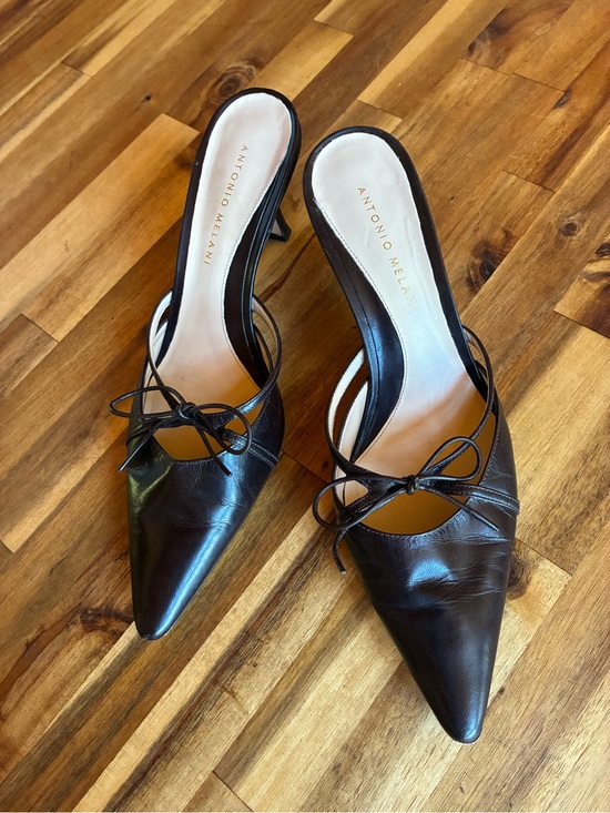 ANTONIO MELANI Shoes - ANTONIO MELANI Chocolate Brown Leather Pointed Toe Slingback Mules with Bow